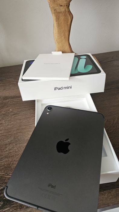 iPad mini 6 (2021) Wi-Fi + Cellular 5G – 64 GB, Space Gray