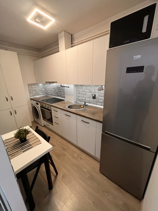 Vand studio / apartament cu o camera