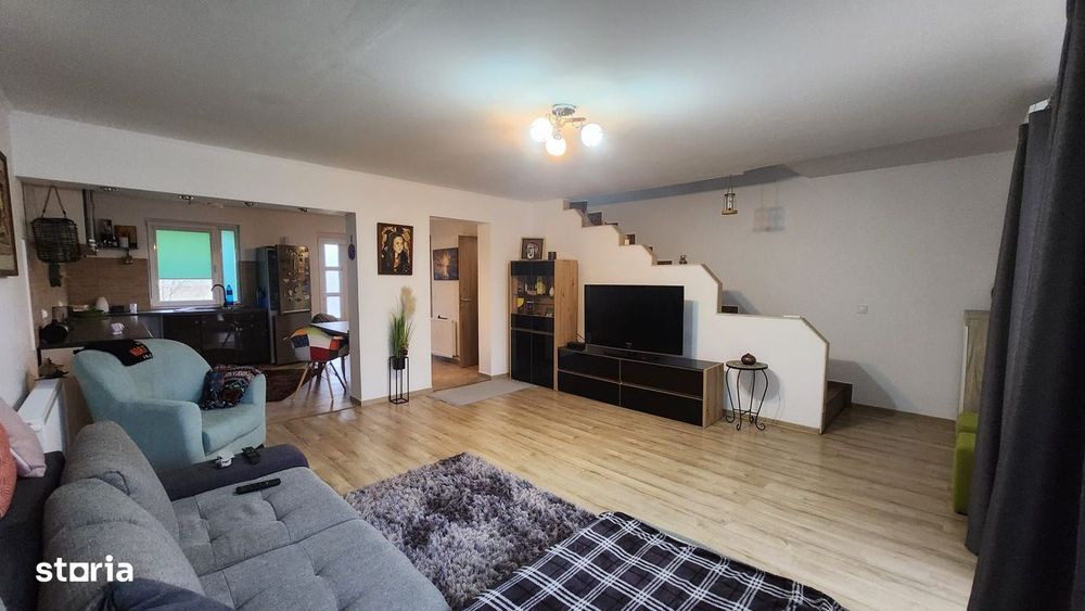 Casa 3 camere,2 bai, 1 garaj,100 mp,315 mp teren,0% comision