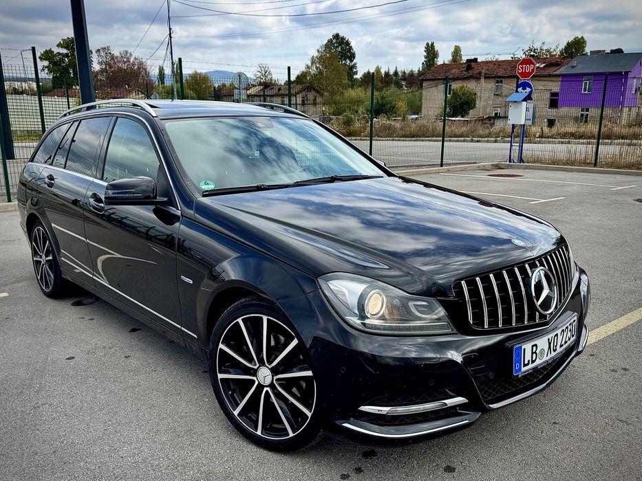 Mercedes-Benz C220 Avantgarde 7G-Tronic Plus