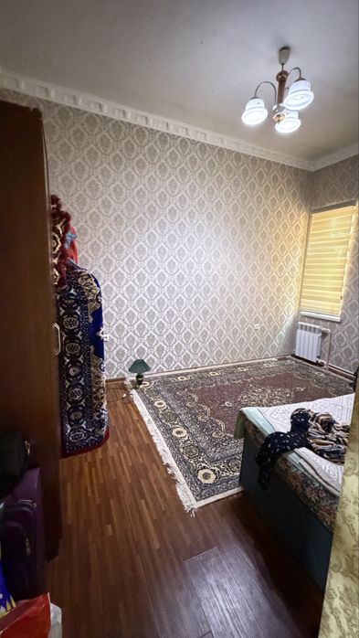 Уй сотилади Лахутий кучаси