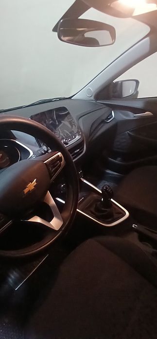 Onix 3 pazitsiya rangi qora 5500 probeg