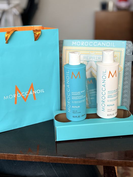 Set Maroccanoil Moisture Repair