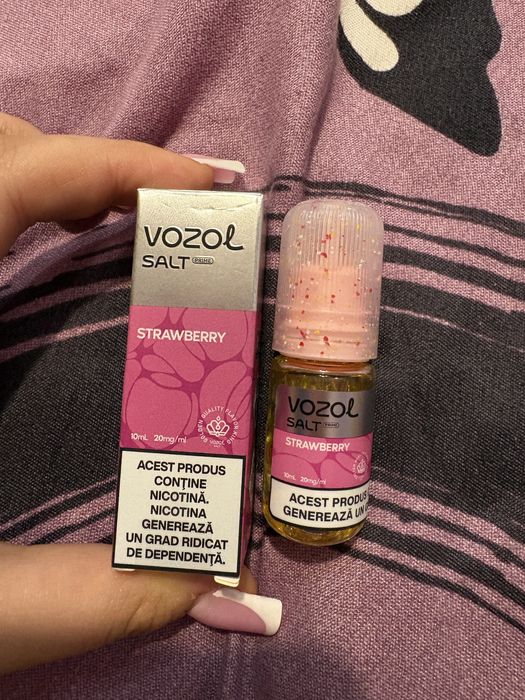 Țigară electronică (Vape) + aromă – pod schimbabil