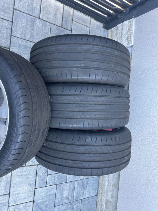 Vand jante bmw F30,F31,F32,anvelope,245.40.19R vara dot 2023 ca noi