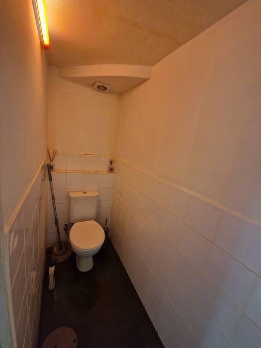 Дава се под наем Магазин в Бургас, Център - 20 кв.м за 255 € - Снимка #4