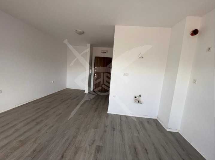 Продава се Едностаен апартамент в Свети Влас - 41 кв.м за 1732 €/кв.м - Снимка #1