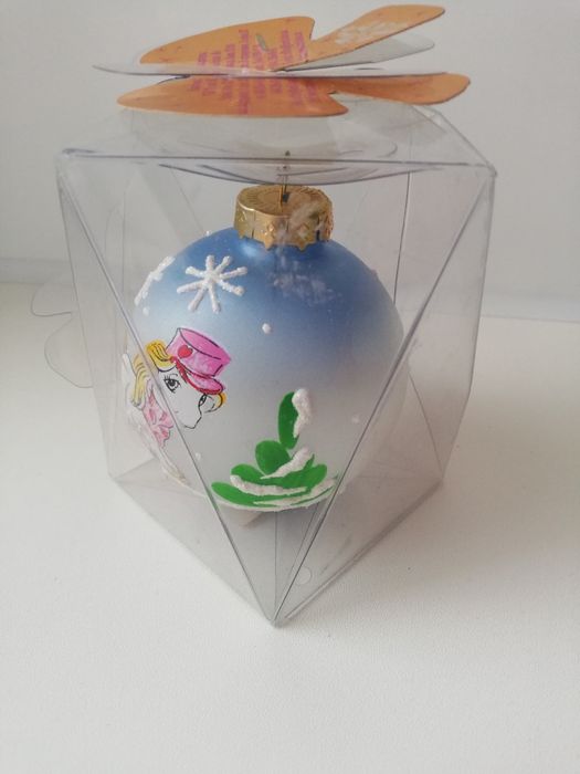 Ёлочные игрушки .