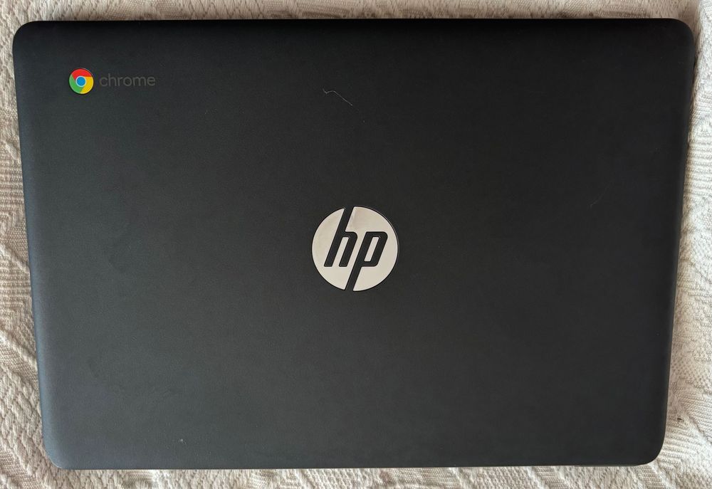 Laptop HP Model 11-v000nq 11,6 inch