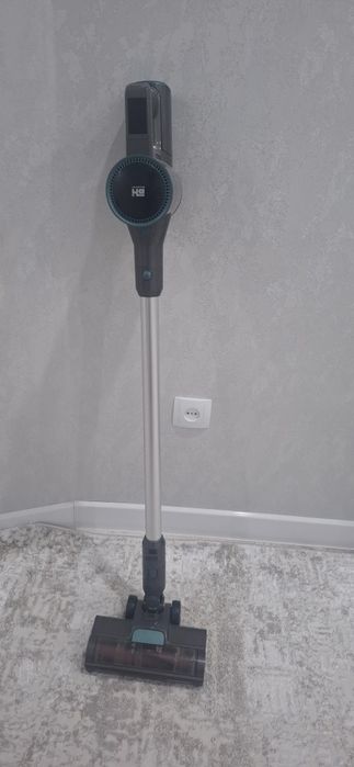 Продам не рабочий беспроводной пылесос