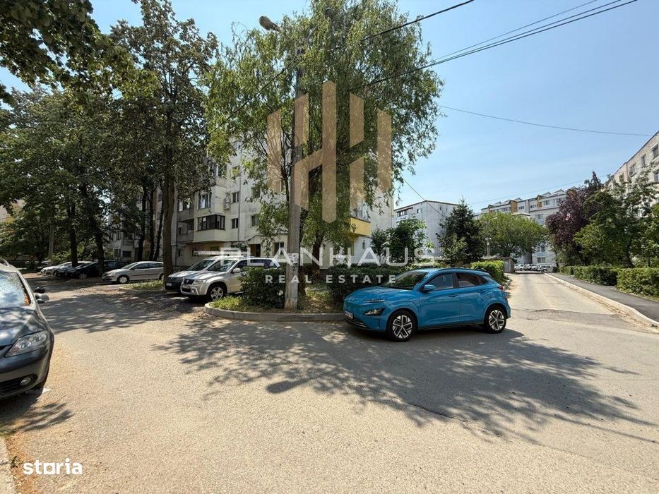 Apartament 2 camere,zona B-dul Traian Pizza Plus/Petru Rares