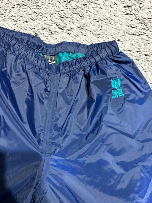 Pantaloni Helly Hansen marimea S impecabili