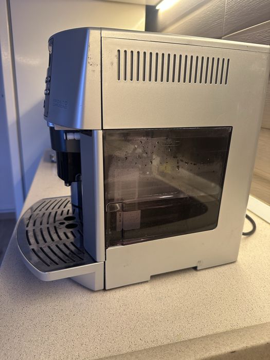 Delonghi magnifica elegance