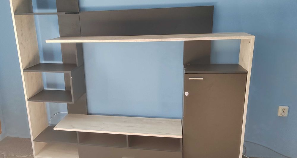 ТВ шкаф и секция