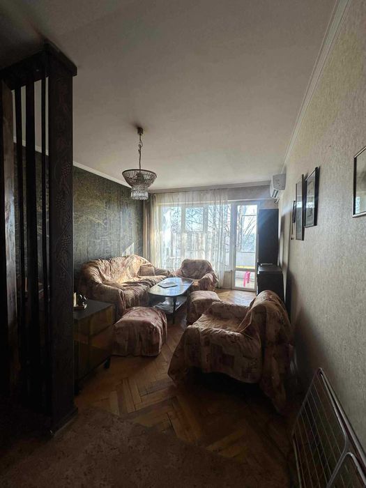 Дава се под наем Двустаен апартамент в София, Надежда 1 - 80 кв.м за 509.49 € - Снимка #2