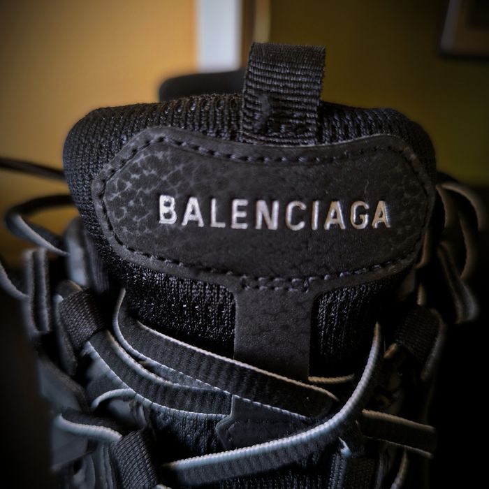 Фирменные.Оригинальные кроссовки BALENCIAGA Track 42