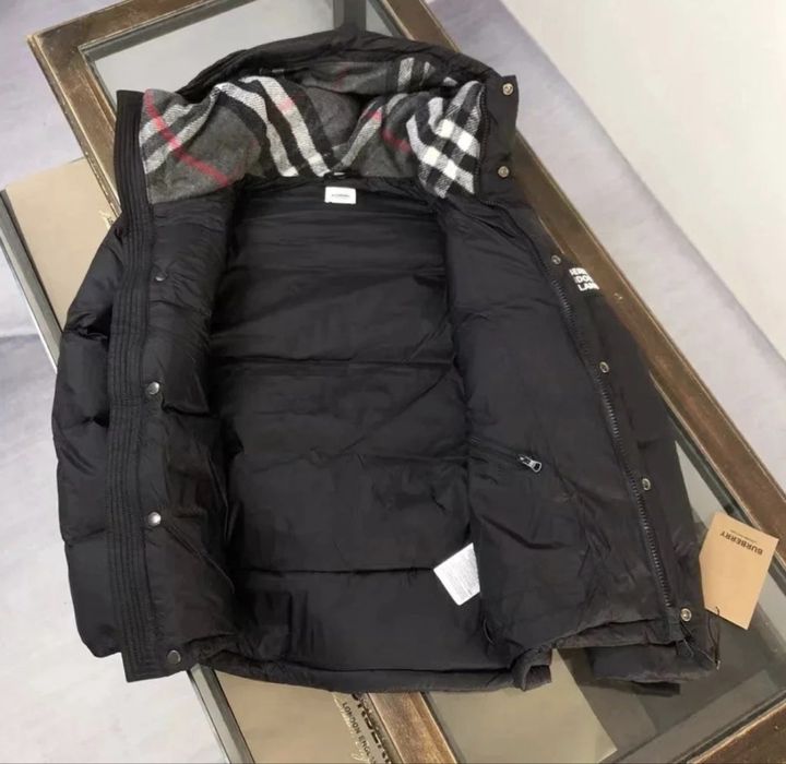 Geaca Burberry Puffer Black L (3 in 1) Nou!
