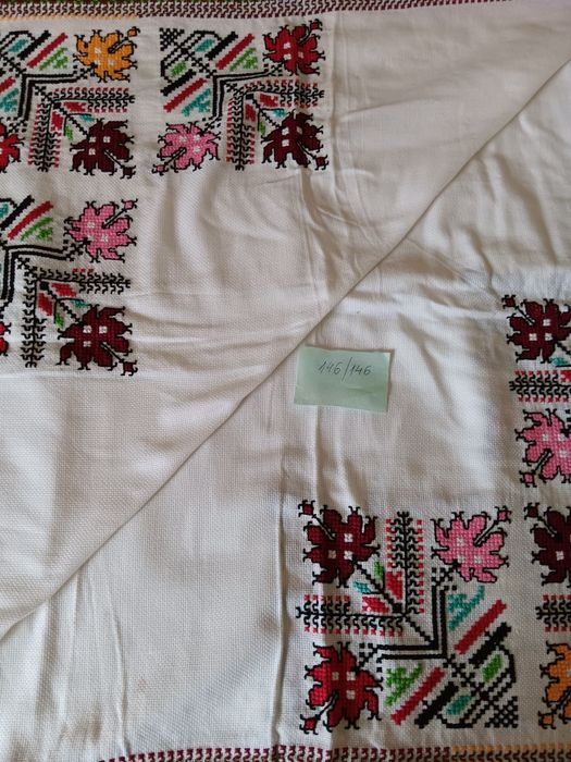 Покривки, шити на панама