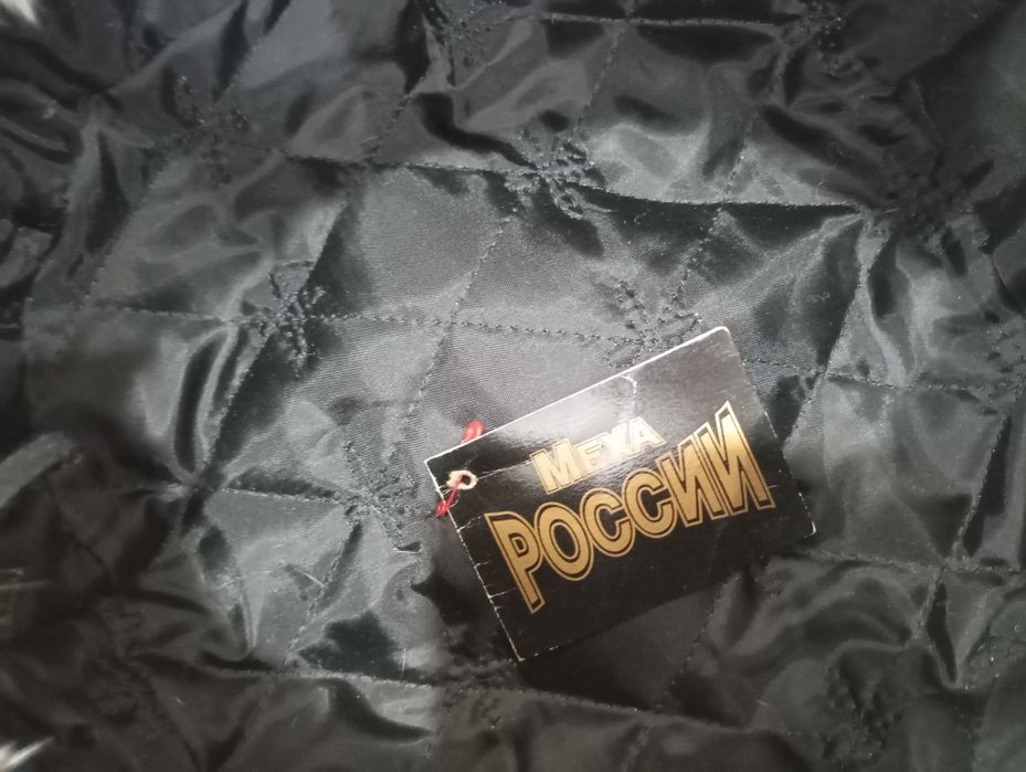 Продам беретку голубую, норковую