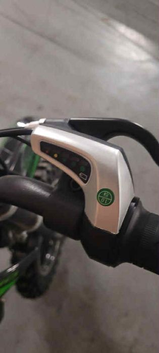 Cross electric 1000w pentru copii nou din Germania