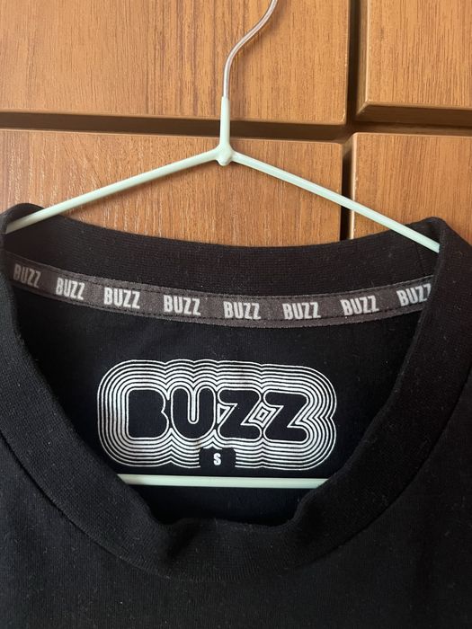 Тениска Buzz