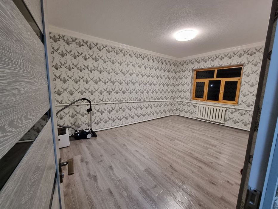 4 xonalik dom sotiladi