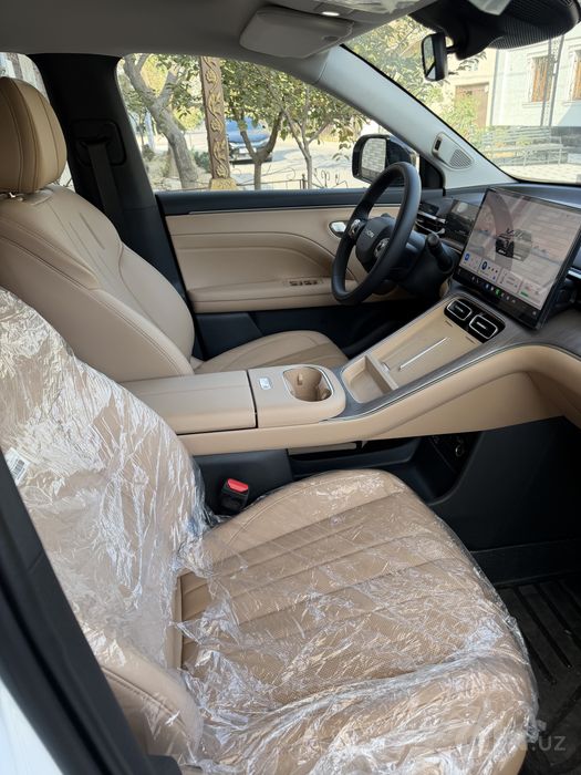Gac Aion i60 EV 650km 2026 yil Oq rang toliq elektor Nasiya savdoga