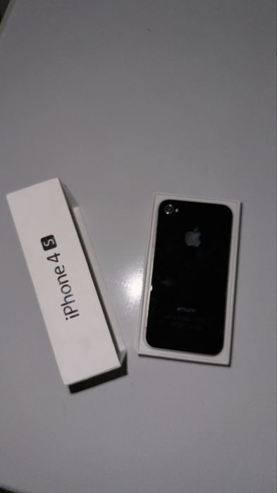 Iphone 4 s в хорошем состоянии