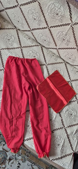 Продается русский костюм.