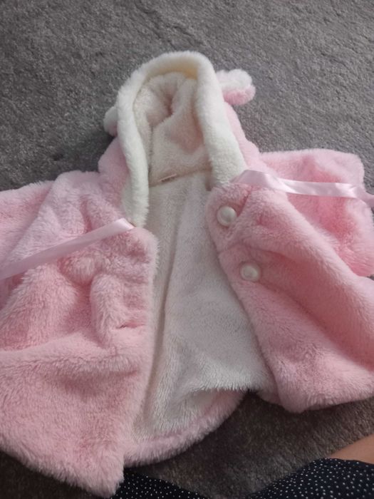 Jachetica roz  pt bebelusi