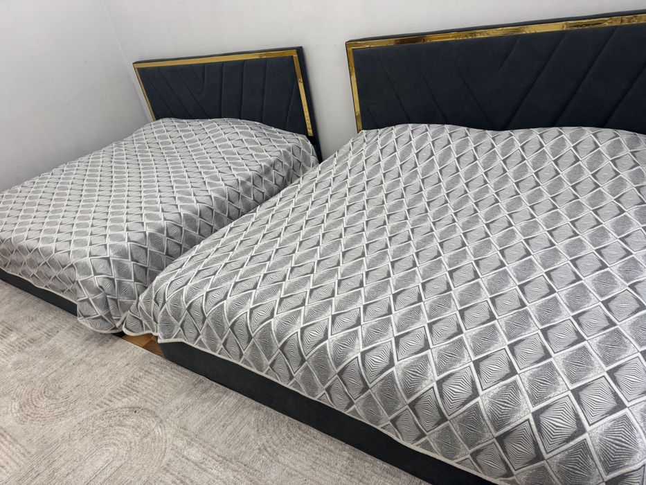 Продам покрывало 2/2 б/у 20000 Алматы