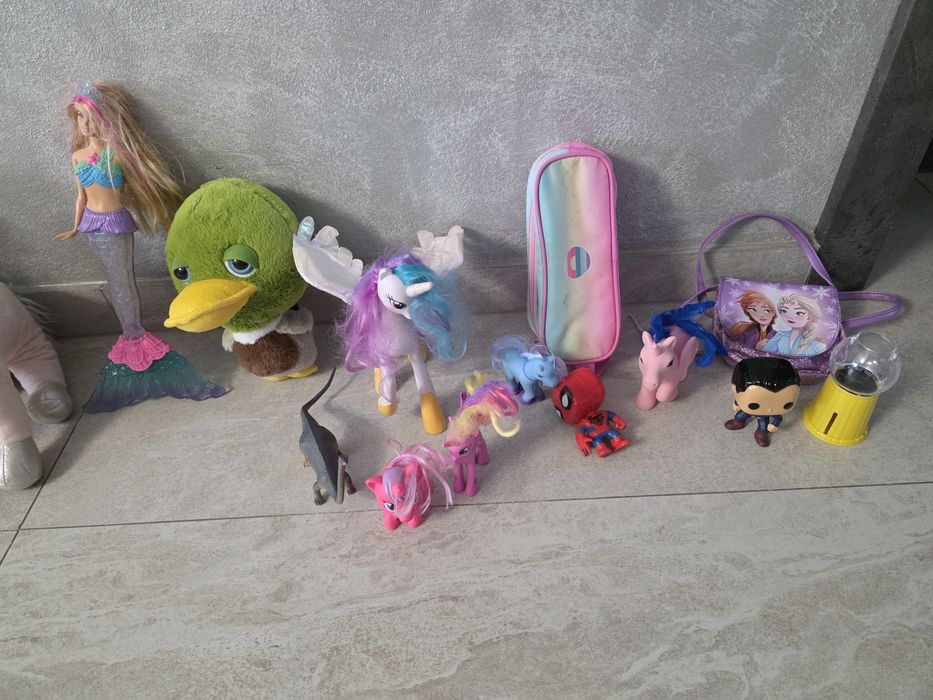 Vand colecție exclusivă jucării Frozen,unicorn