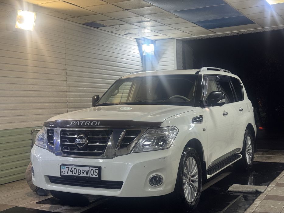 Nissan patrol 2014