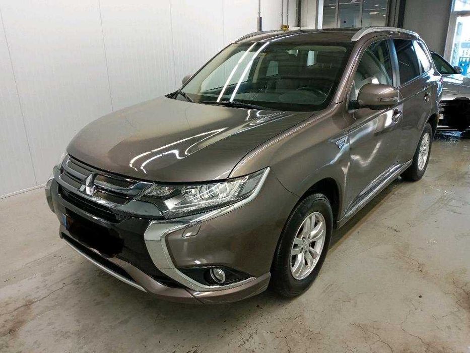 Mitsubishi Outlander 2.0 PHEV