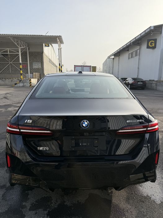Bmw i5 edrive35L - 40L