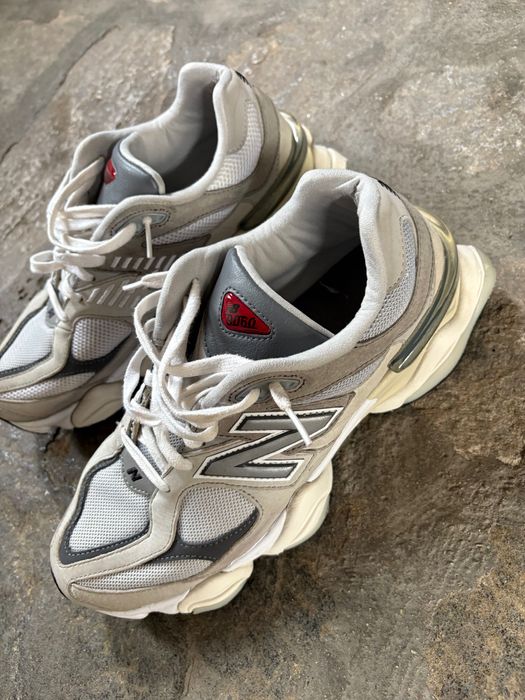 New Balance 9060