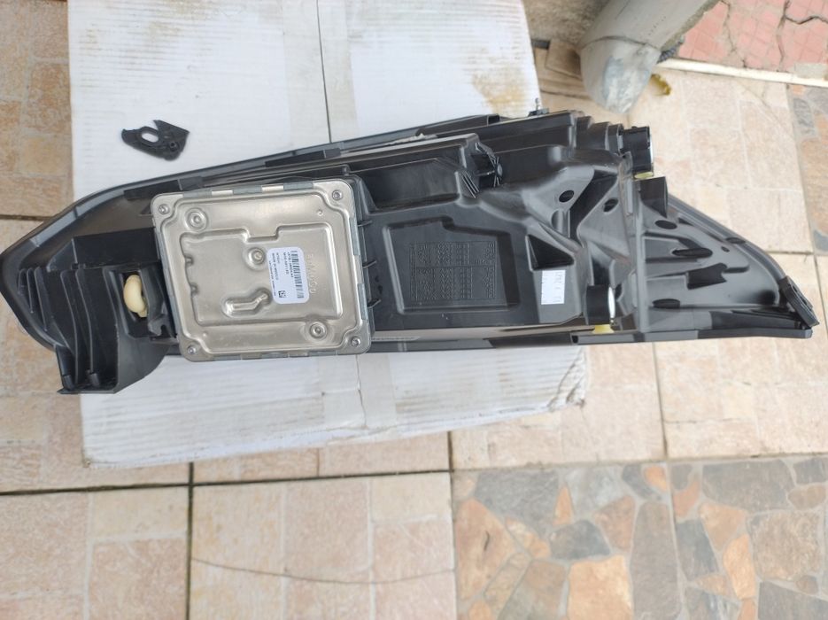 Far stânga față Ford Focus4 Full Led cu calculatorEuropa