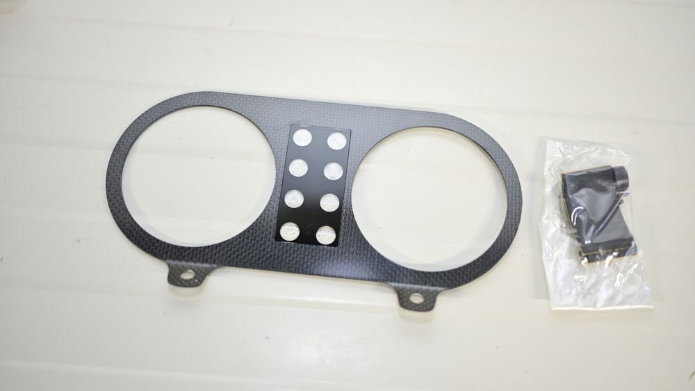 Carcasa ceas de bord carbon Ducati Performance Monster 600 750 900