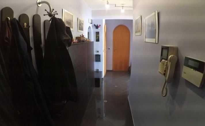 Продава се Тристаен апартамент в София, Център - 110 кв.м за 1819 €/кв.м - Снимка #1