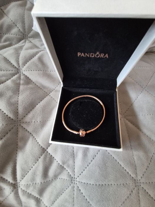 Нови оригинални гривни Pandora rose gold