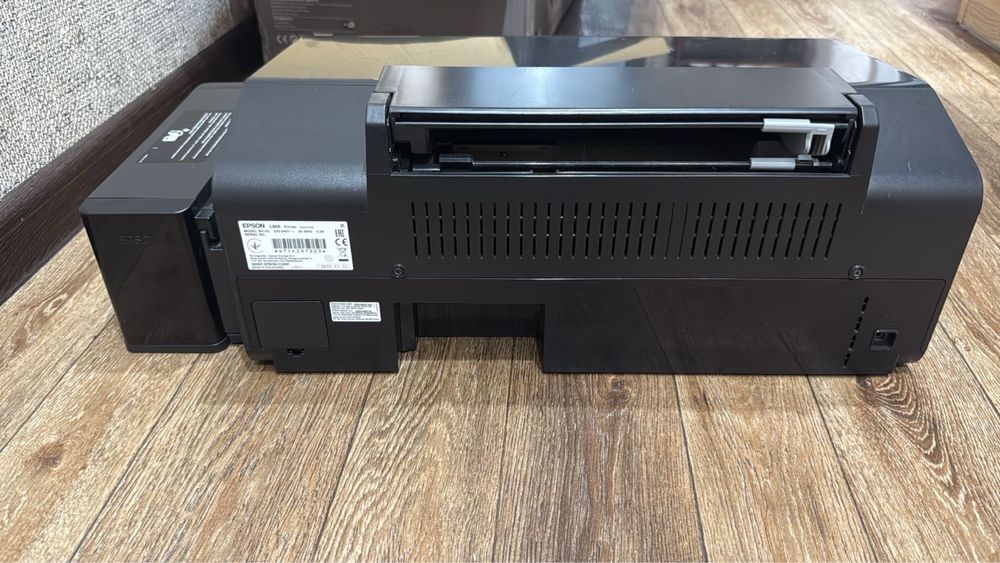 Epson L805 принтер