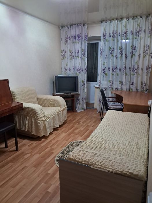 Сдам комнату девушке в квартире