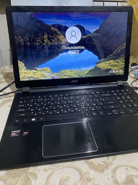 Noutbook acer windovs 10pro
