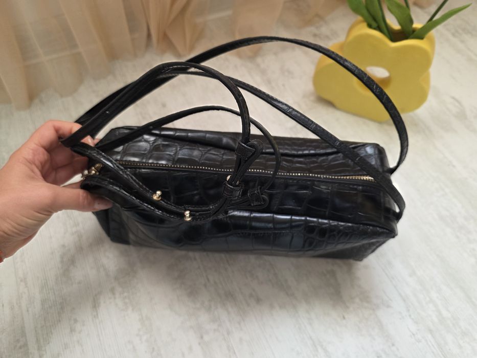 Кожена Чанта Zara