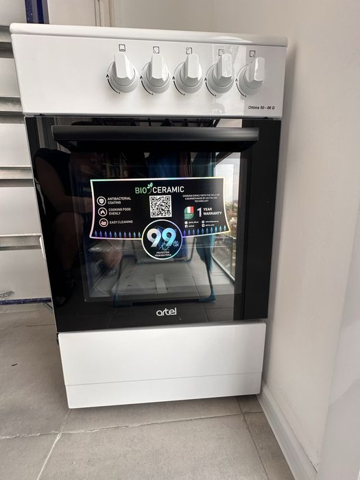 Продам в идеале новая !