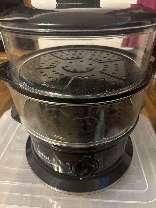 Aparat de gatit cu aburi