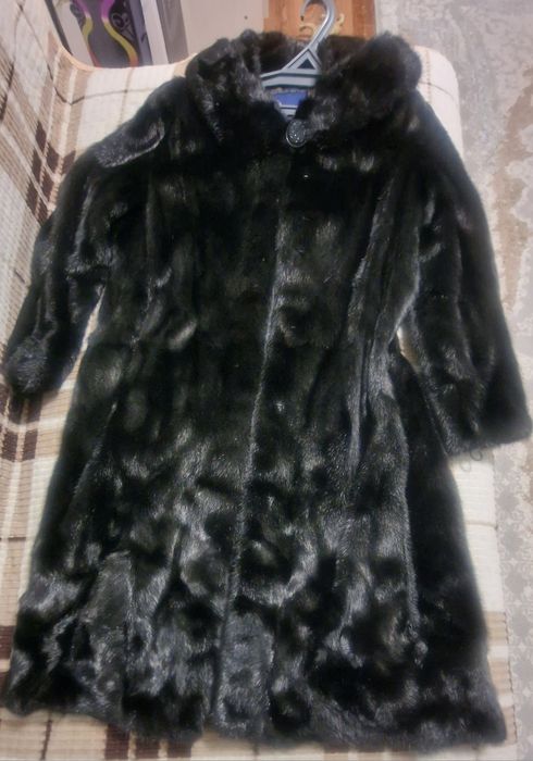 Продаются норкавая шуба