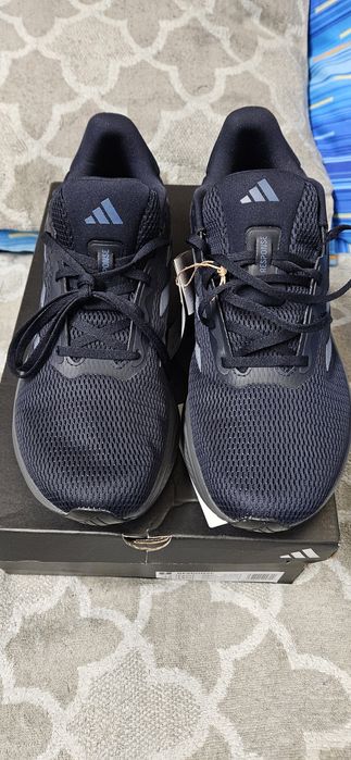 Маратонки ADIDAS