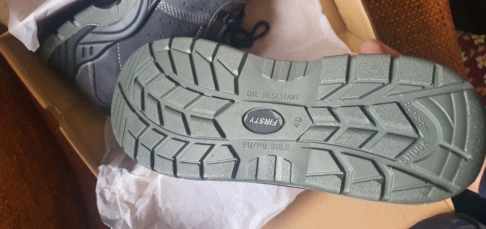 Pantofi protectie metalica nr 46