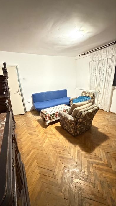 Inchiriez apartament 2 camere zona stadion